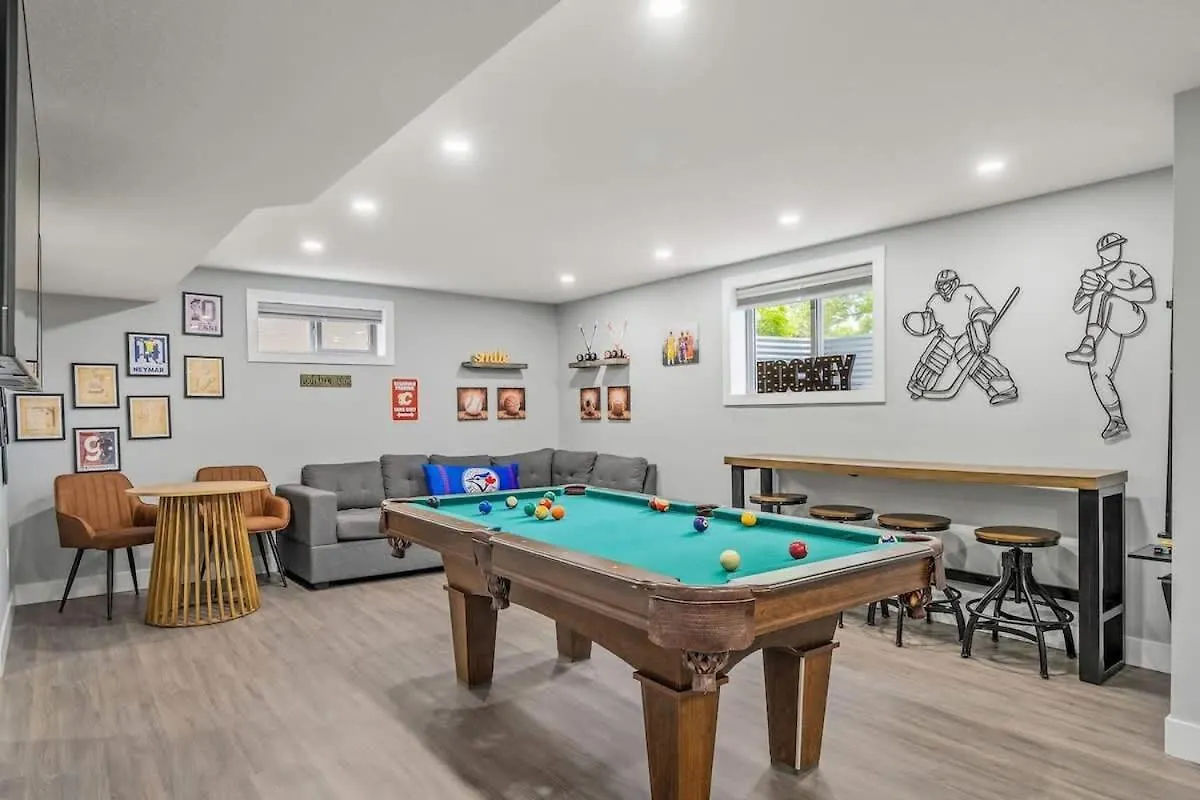 卡加利The Experience - Pool Hot Tub Theater Games Rm Pub别墅 0*, 卡加利 加拿大